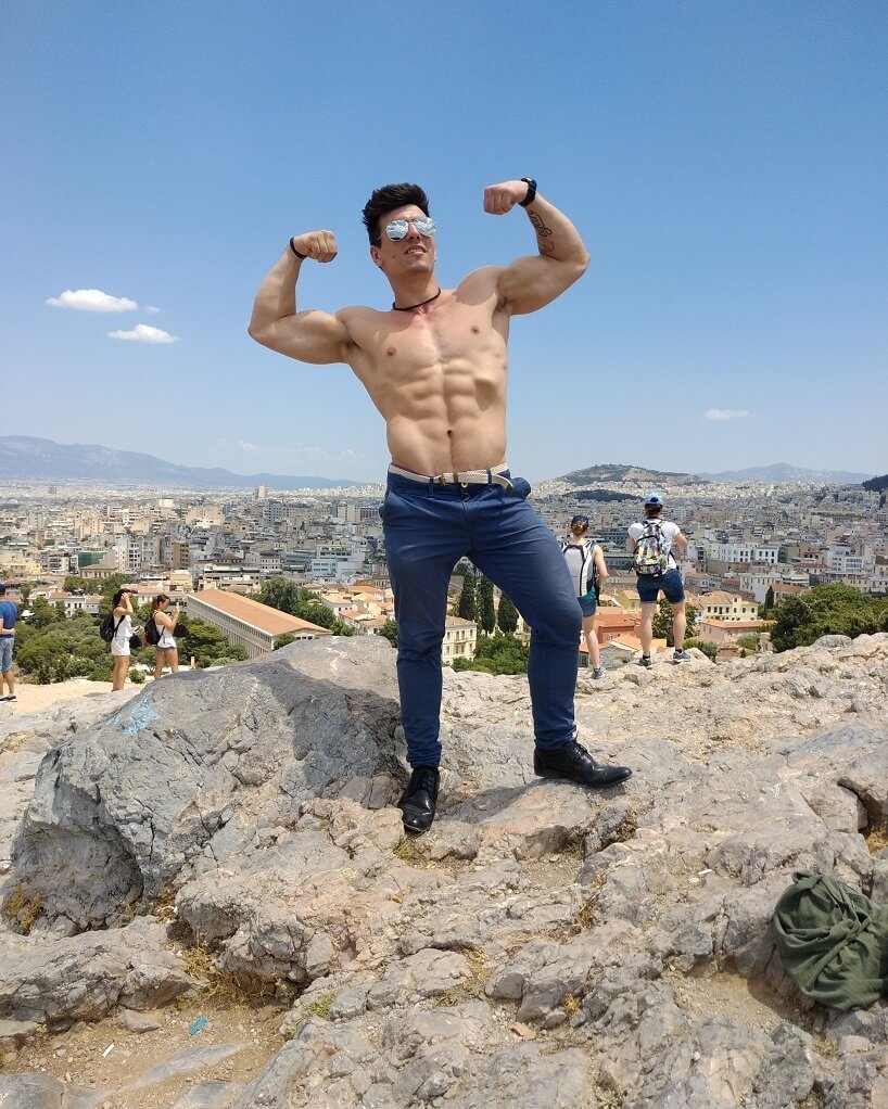 Váli Tamás testépítő növényi étrenden, növényi fehérjével sportol, okosfehérjével épít izmot