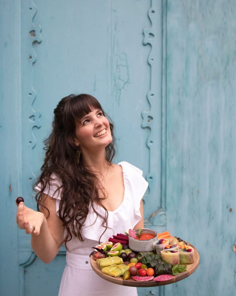 Kocsis Dóri zöldségekkel, gyümölcsökkel